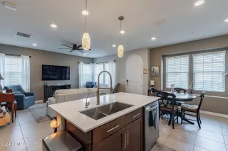 Photo #1: 6768414 Listing 