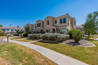 Photo #6: 6768414 Listing 