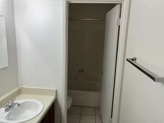 Photo #4: 6768417 Listing 