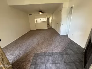 Photo #4: 6768579 Listing