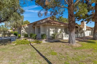 Photo #3: 6768800 Listing