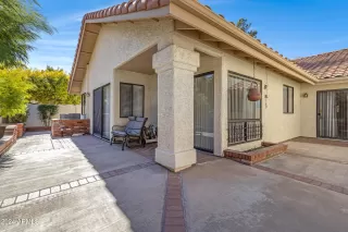 Photo #6: 6768800 Listing