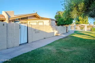 Photo #3: 6769270 Listing