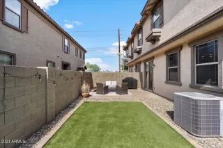 Photo #3: 6769548 Listing