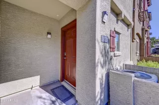 Photo #2: 6769902 Listing