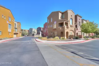 Photo #2: 6770220 Listing 