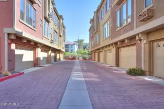 Photo #4: 6770220 Listing 