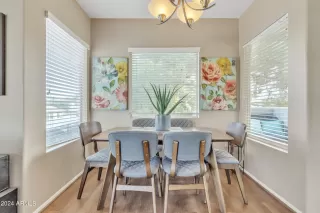 Photo #6: 6770224 Listing 