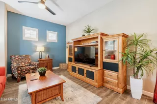 Photo #1: 6770566 Listing 