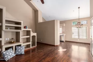 Photo #4: 6770806 Listing 