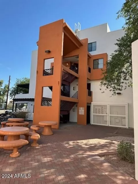 MLS: 6770817 Condo For Sale