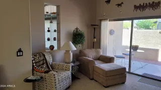 Photo #4: 6770875 Listing