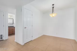 Photo #6: 6771195 Listing 