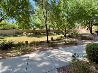 Photo #2: 6771267 Listing 