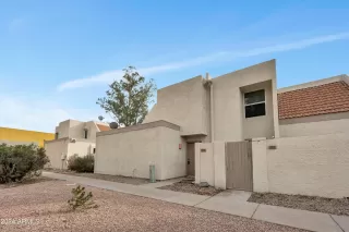 Photo #2: 6771454 Listing 