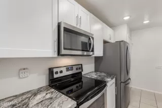 Photo #2: 6771601 Listing