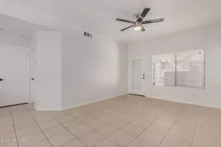 Photo #6: 6771601 Listing