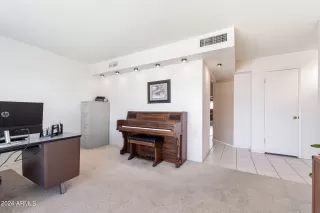 Photo #1: 6771681 Listing