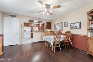 Photo #4: 6771681 Listing