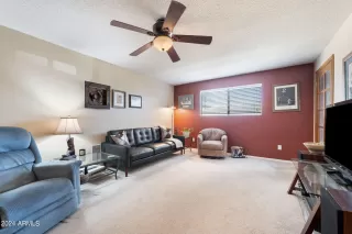 Photo #6: 6771681 Listing