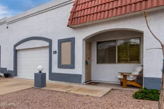 Photo #4: 6771857 Listing 