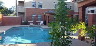 Photo #5: 6772249 Listing