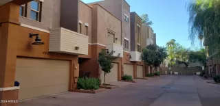 Photo #6: 6772249 Listing