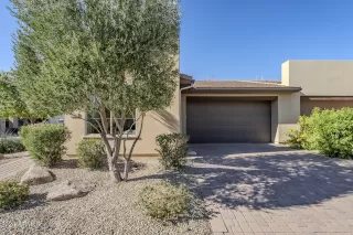 Photo #2: 6772374 Listing 