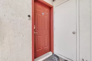 Photo #2: 6772546 Listing 