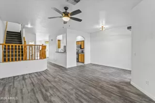 Photo #2: 6772640 Listing 