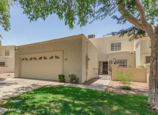 Photo #3: 6772736 Listing