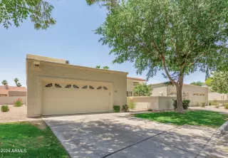 Photo #5: 6772736 Listing