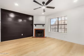 Photo #2: 6773008 Listing