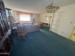 Photo #3: 6773081 Listing