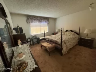 Photo #6: 6773081 Listing