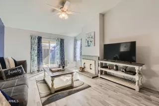 Photo #2: 6773170 Listing