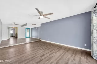 Photo #5: 6773420 Listing