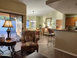 Photo #3: 6773579 Listing