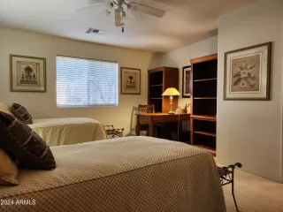 Photo #5: 6773579 Listing