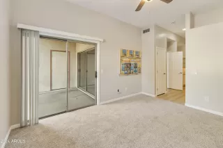 Photo #4: 6773731 Listing