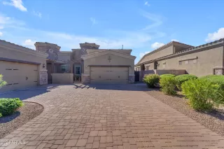 Photo #1: 6773928 Listing