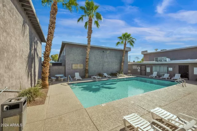 MLS: 6774182 Condo For Sale