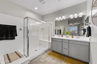 Photo #4: 6774281 Listing 