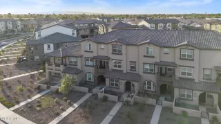 Photo #6: 6774281 Listing 