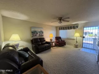 Photo #5: 6774662 Listing 