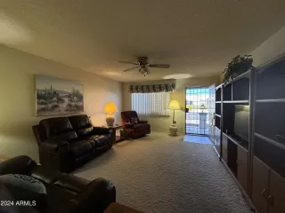 Photo #6: 6774662 Listing 