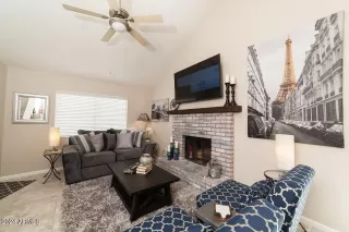 Photo #3: 6774870 Listing 