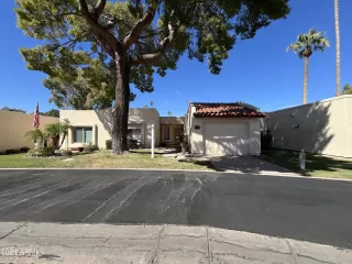 Photo #4: 6775278 Listing