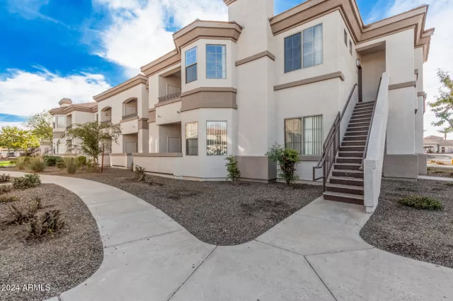 MLS: 6775409 Condo For Sale