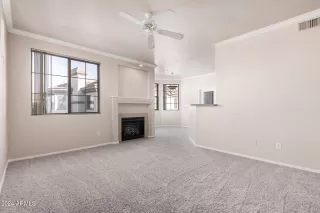 Photo #3: 6775409 Listing